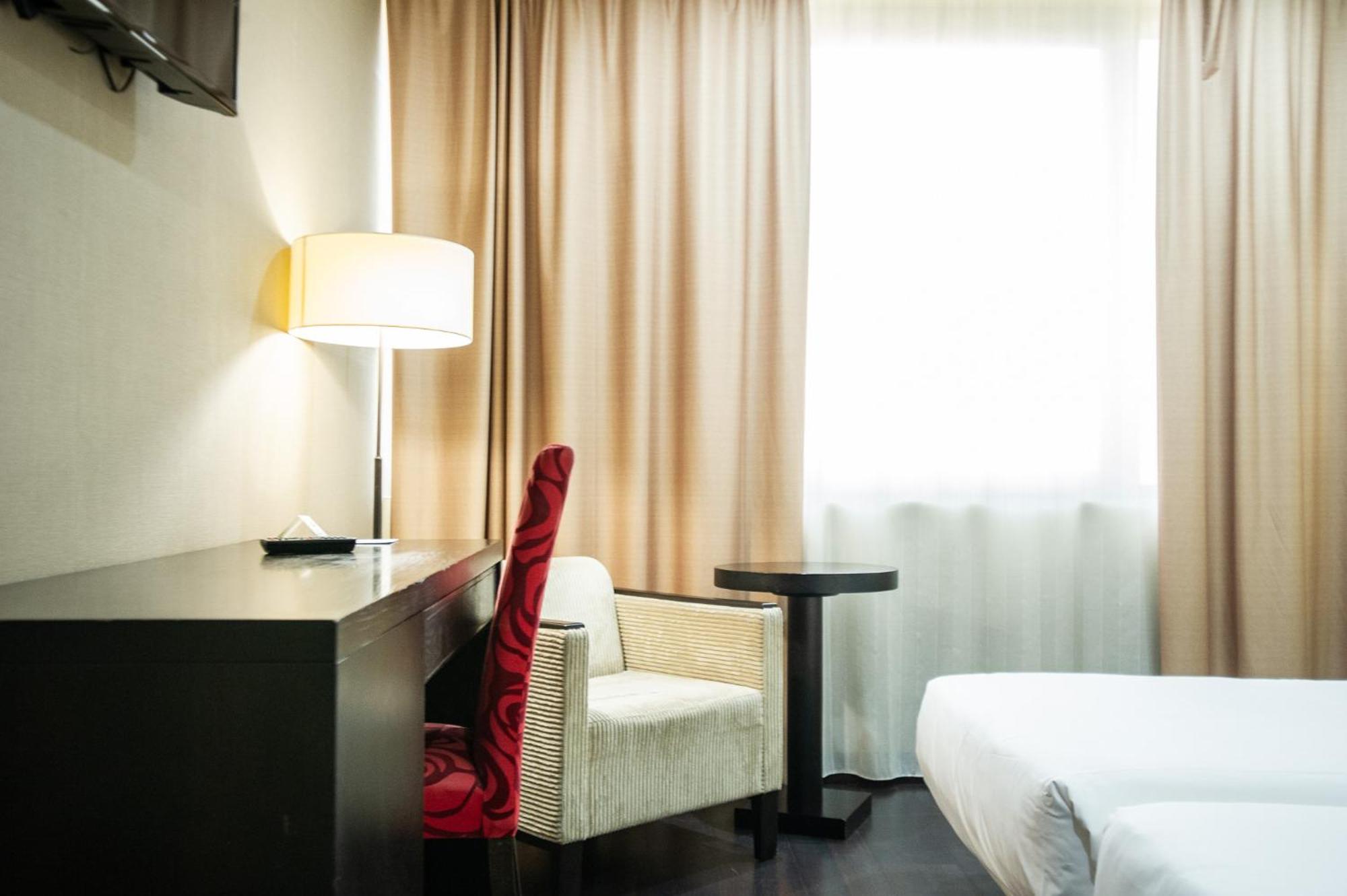 Azz Asturias Langrehotel & Spa Langreo Exterior photo